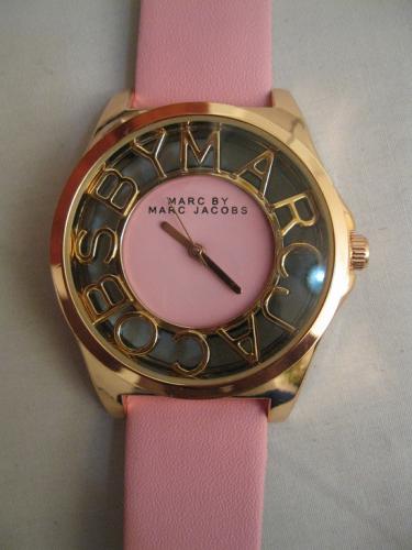  Reloj para Dama marca BYMARC JACOBS brazale - Imagen 1