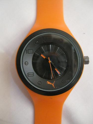 Reloj para Caballero marca PUMA brazalete de - Imagen 2
