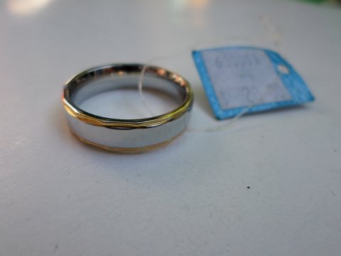se vende hermoso anillo talla11 en acero in - Imagen 2