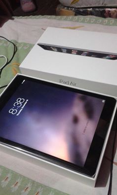  Vendo 45000 neg o cambio iPad air MD785LL - Imagen 1