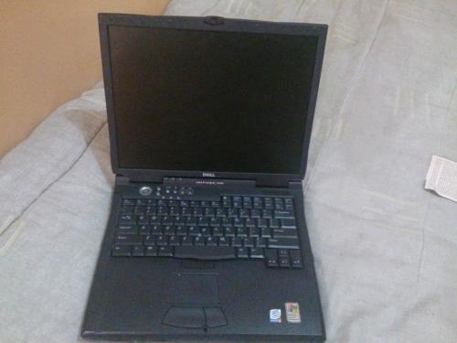 vendo laptop dell ispiron 8220 a reparar o pa - Imagen 1