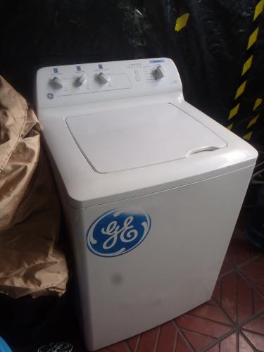 linda lavadora general electric super carga d - Imagen 2