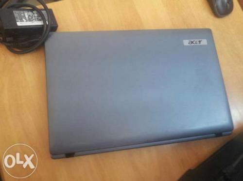 VENDO Laptop Acer en perfecto estado con 250g - Imagen 2