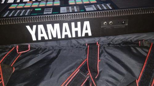 Vendo 60 teclado Yamaha pss470 perfecto par - Imagen 3