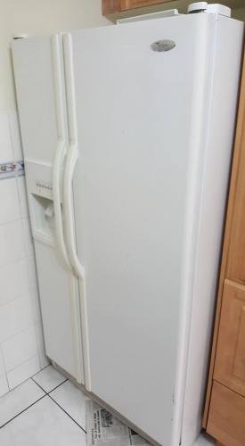 vendo refrigeradora marca whirpool como nuev - Imagen 1