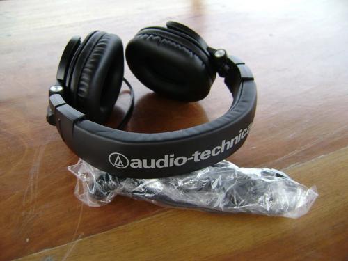 Audífonos Audio Technica ATH M50 130 Al co - Imagen 1