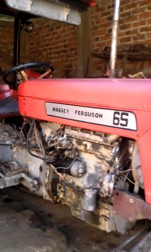 Vendo tractor massey ferguson serie 65 es pec - Imagen 2