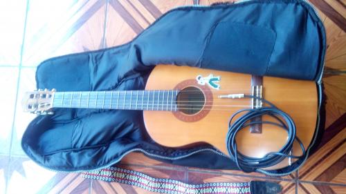 Vendo Guitarra Electroacustica YAMAHA CX40 en - Imagen 1