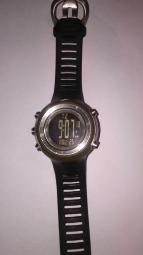 hola tengo interes de comprar un reloj Nike m - Imagen 1