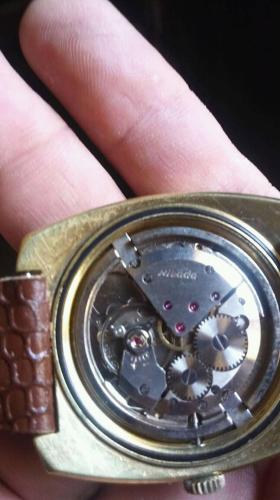 Vendo reloj clasico antiguo de cuerda suiza m - Imagen 2