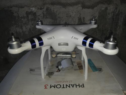 DRON phantom 3 estndar en perfectas condici - Imagen 1