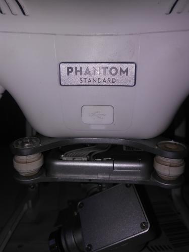 DRON phantom 3 estndar en perfectas condici - Imagen 2