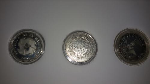 2 monedas de 150 colones de los acuerdos de p - Imagen 2