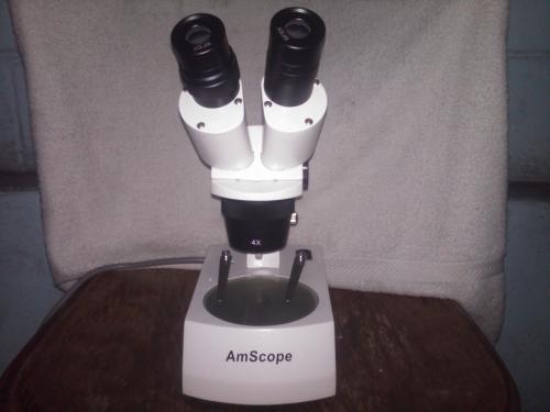 Vendo Estereoscopio marca AmScope con dos fun - Imagen 1