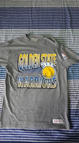 Vendo camisa golden state warriors talla L bi - Imagen 1