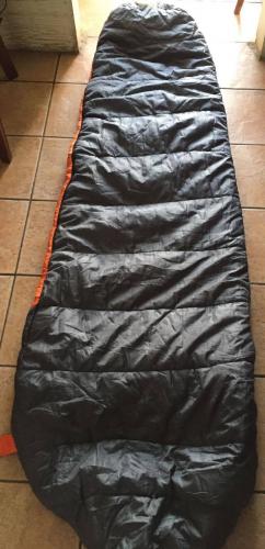 sleeping bag exlentes condiciones 40 dolares - Imagen 1