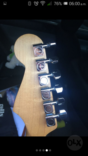 Guitarra Tender stratocaster mim en excelente - Imagen 3