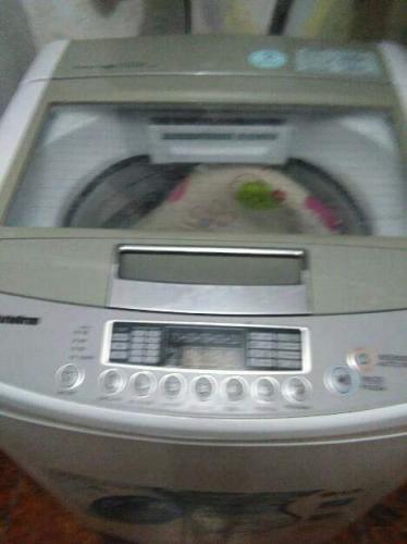 Vendo lavadora marca LG de 11 kilos poco uso  - Imagen 1