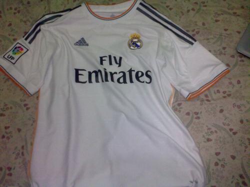 Vendo camisa original del Real Madrid tempora - Imagen 1