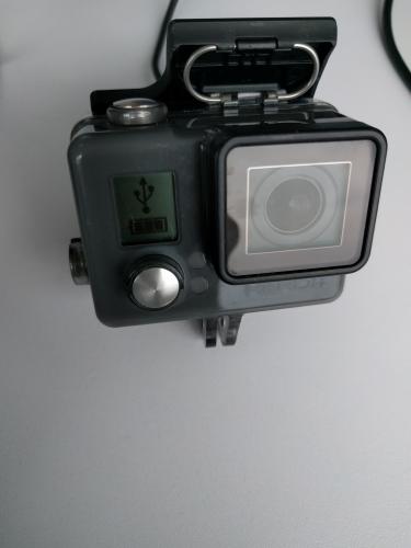 Vendo cmara GoPro Hero con pantalla LCD en  - Imagen 2
