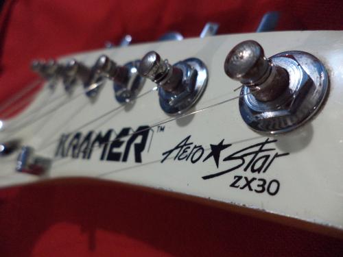 Vendo Guitarra Electrica Kramer Made in USA t - Imagen 1