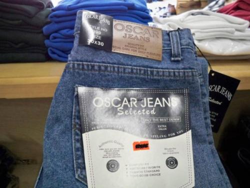 Vendo Oscar Jeans 100% nuevo aun esta en su - Imagen 1