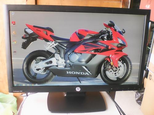 monitor LED marca Hp de 22 pulgadas pantalla  - Imagen 1
