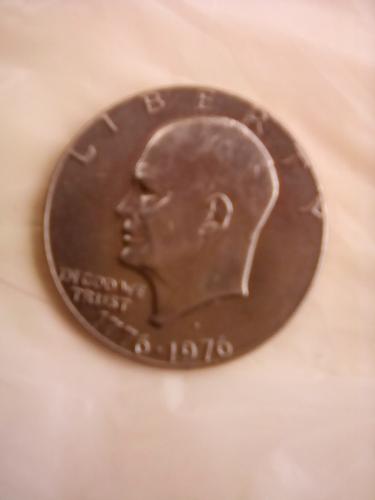 Vendo moneda de un dólar 17761976 cel: 7977 - Imagen 2