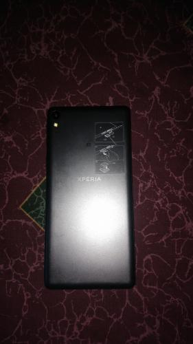 Sony xperia e5 liberado de fbrica pantalla  - Imagen 2