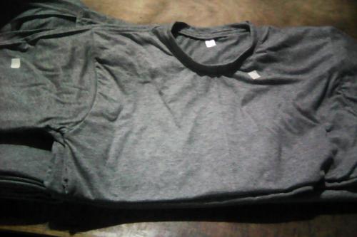 Camisas grises a 1  Lisas sin estampar En  - Imagen 1