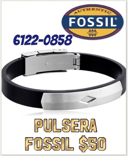Vendo pulsera Fossil para caballero Es de ca - Imagen 1