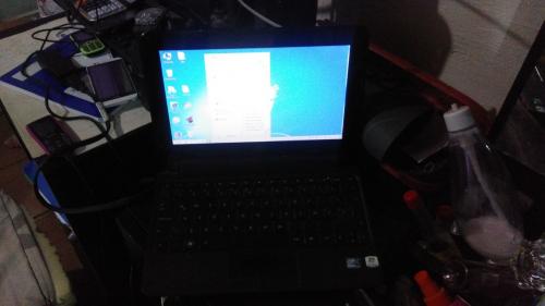 Vendo mini laptop para uso o reparar Mini lap - Imagen 3