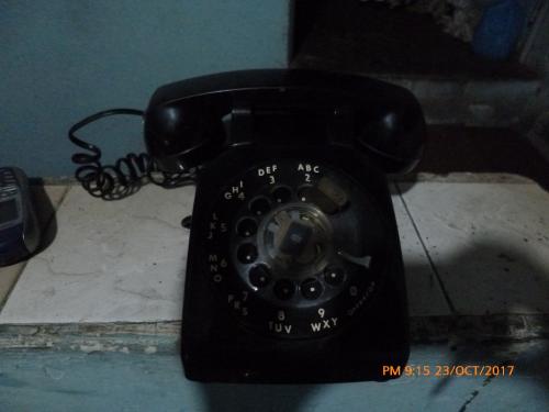 vendo telefonos antiguos negro 40 dolares bei - Imagen 2
