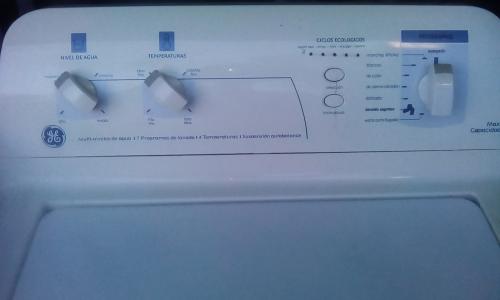 En venta lavadora automatica digital marca Ge - Imagen 1