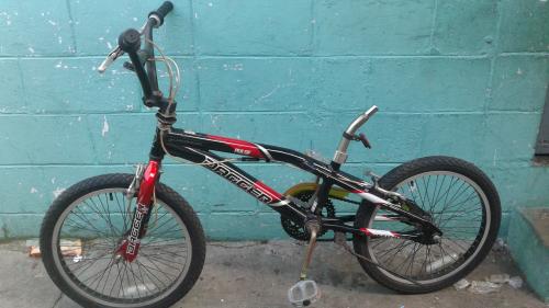 Vendo bicicleta de salto BMX full aluminio co - Imagen 1