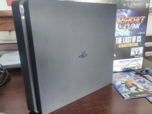 PlayStation 4 nuevo en caja 350 negociable - Imagen 2