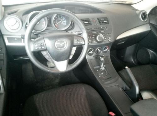 Mazda 3 2012   Automatico full extras vidrios - Imagen 2