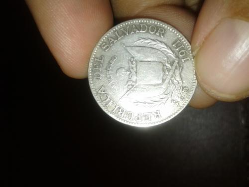 Vendo moneda El Salvador 1911 de 025 centavo - Imagen 1