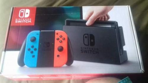 Nintendo switch neon  nueva de paquete precio - Imagen 1