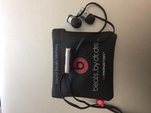 Vendo audifonos Beats by Dr Dre solo vendo  - Imagen 1