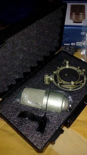 Vendo micrófono de condensador profesional c - Imagen 1