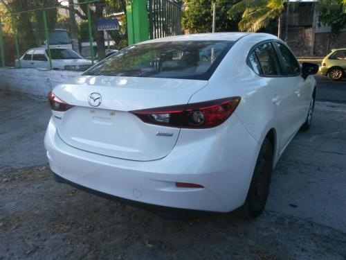 Se vende Mazda 3 2014 full extras con motor 2 - Imagen 2