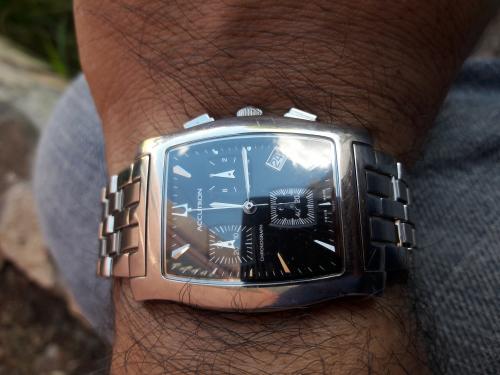 Vendo reloj Bulova 100% original todo acero e - Imagen 2
