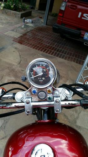 Vendo moto Honda Rebel año 2012 bien cuidada - Imagen 3