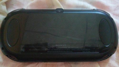 Vendo PS Vita modelo PCH1001 con 4 juegos - Imagen 1