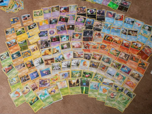 Compro sus tarjetas de Pokemon - Imagen 1