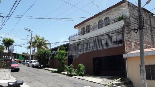 vendo casa en colonia manzano sobre avenida c - Imagen 3