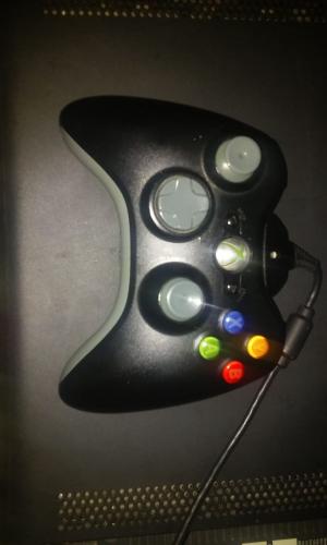 Vendo Xbox360 Elite 120gb Un control inalambr - Imagen 3