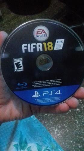 FIFA 18 PS4 nitida 15 fijos con caja de fifa - Imagen 2