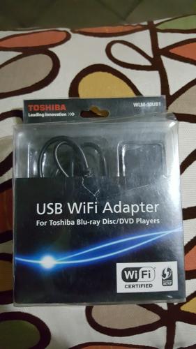 RECEPTOR Toshiba USB WIFI ADAPTER TVs Blura - Imagen 1